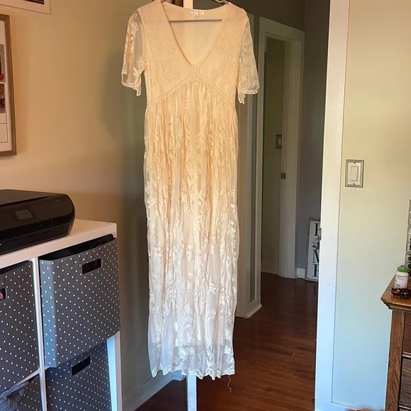 knee length dresses for ladies Ella Star Dress main image 1